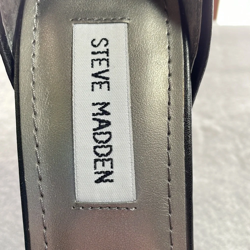 Steve Madden women’s size 8 black sequin heel - Picture 3 of 5